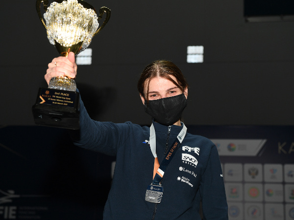Aliya Kazan !